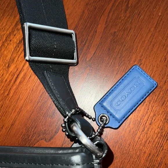 Coach Camden Messenger Tech Bag - Picture 11 of 14